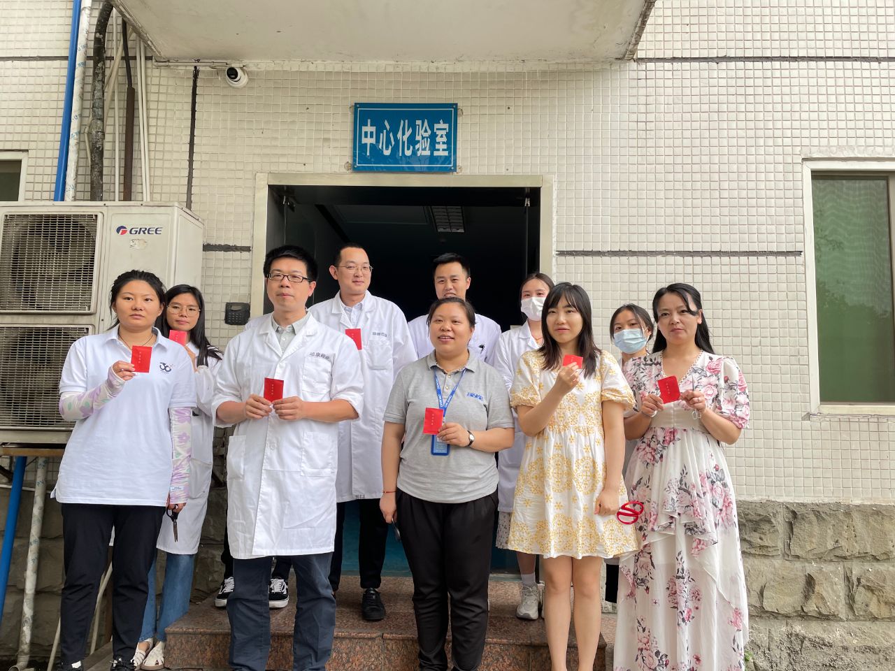 【中国尊龙凯时药业30周年人物专访】同心30载 同行中国尊龙凯时人——（十七）周舻：这里有一群活力四射的人，我们是一个同心同行的集体！
